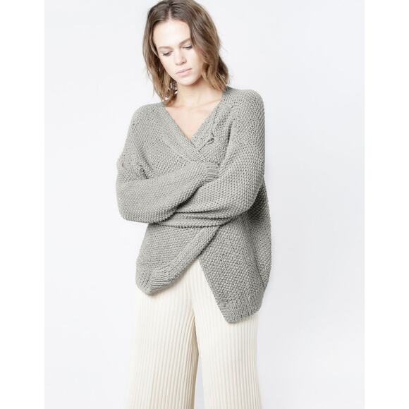 Wool and the Gang Jolie Mimi Cardigan Timber Wolf - 2 - Picture 4 of 4